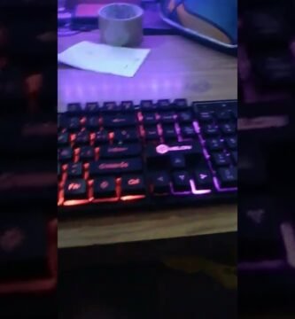 configuración de retroiluminación por zona con teclados inalámbricos